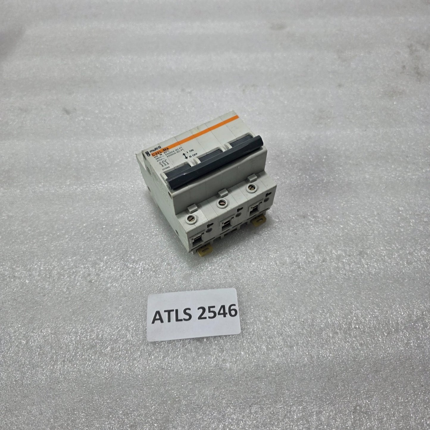 MERLIN GERIN MULTI9 C32L-MA 3 POLE MOTOR PROTECTION CIRCUIT BREAKER 16A 380/415V
