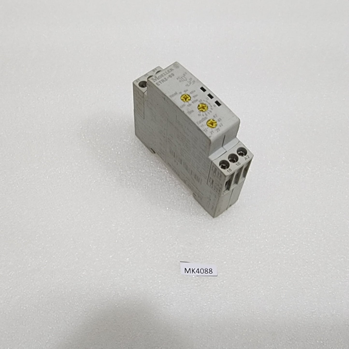 MOELLER TER2-69 MULTIFUNCTION TIMER RELAY 262689 24-240VAC/24-48VDC 0.05S-100H