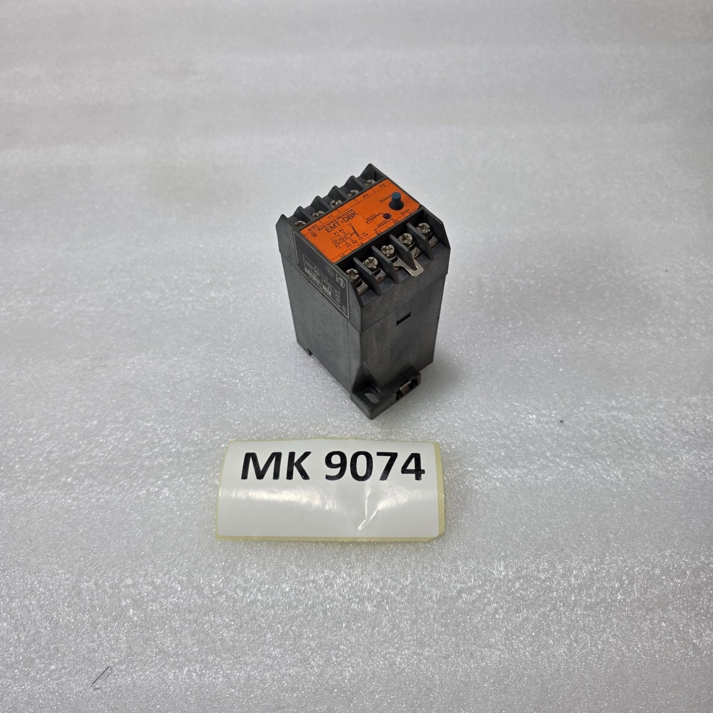 KLÖCKNER MOELLER EMT-DBK CONTROL RELAY | 220V AC | AUTO/HAND RESET MODULE