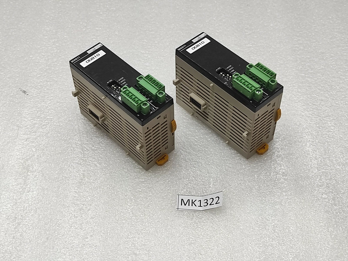 Omron CPM2C-MAD11 A/D D/A Unit