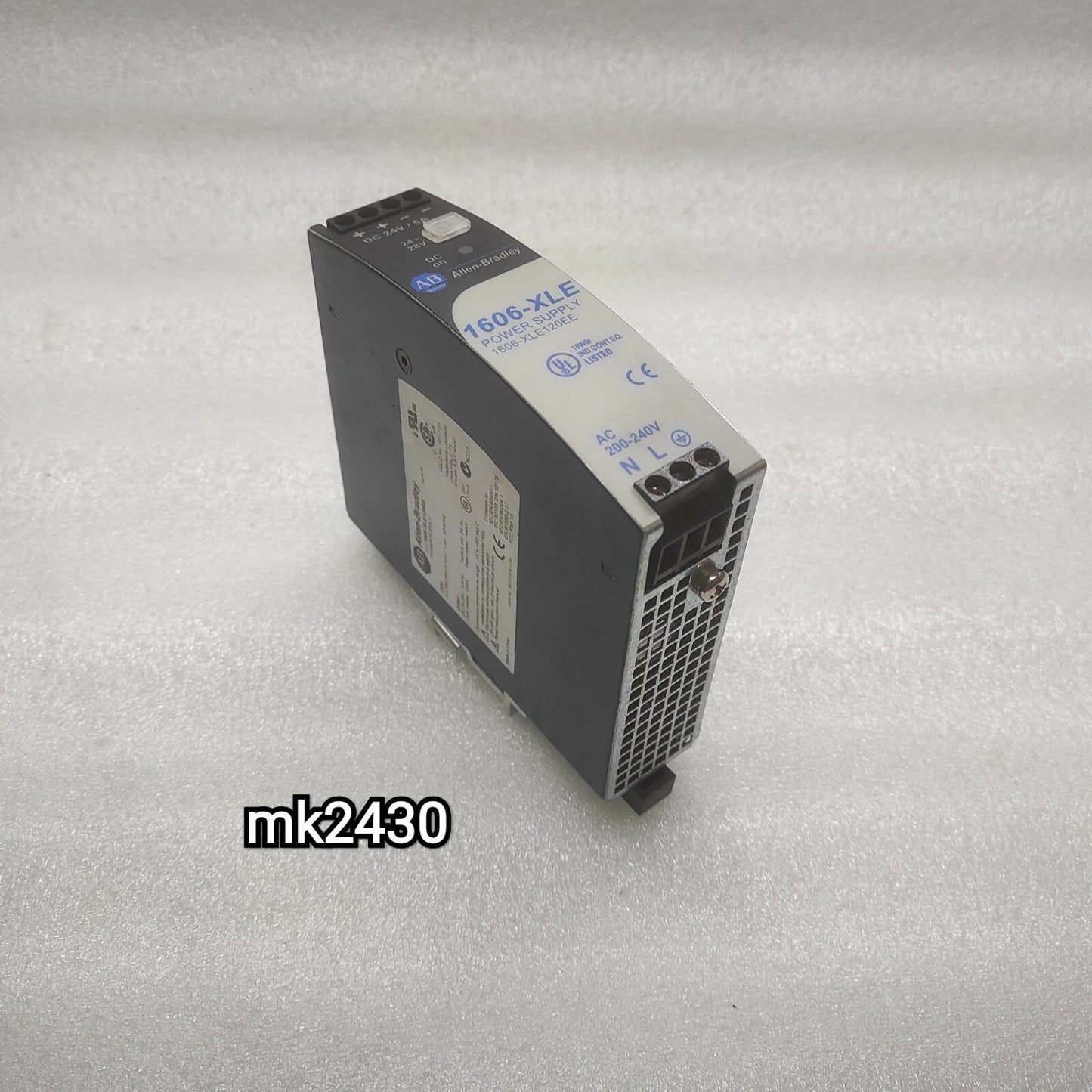 ALLEN BRADLEY CAT 1606-XLE120EE POWER SUPPLY 24VDC 5A
