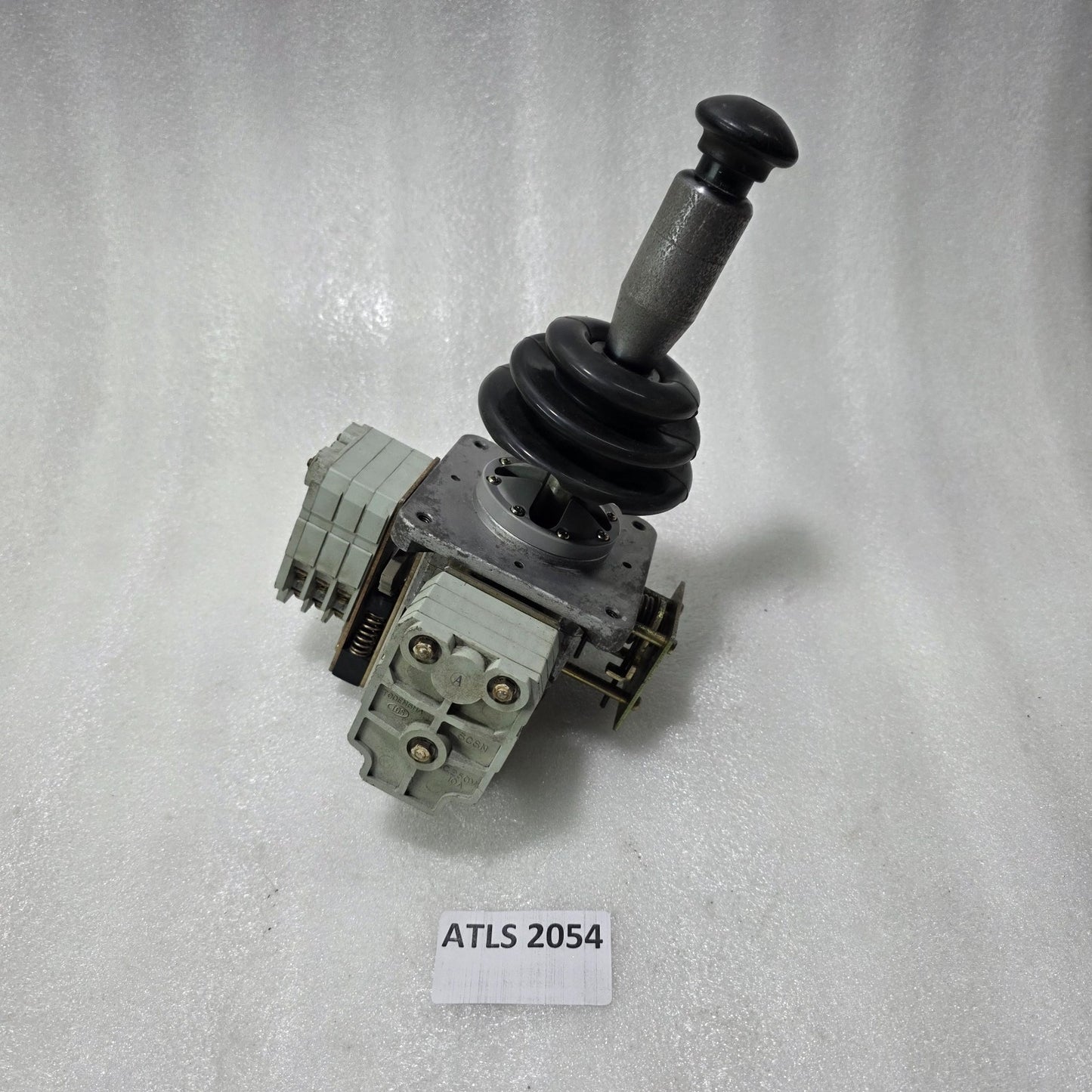 TODENSHA K-32058-1 INDUSTRIAL JOYSTICK SWITCH SCSN93 CONTACT