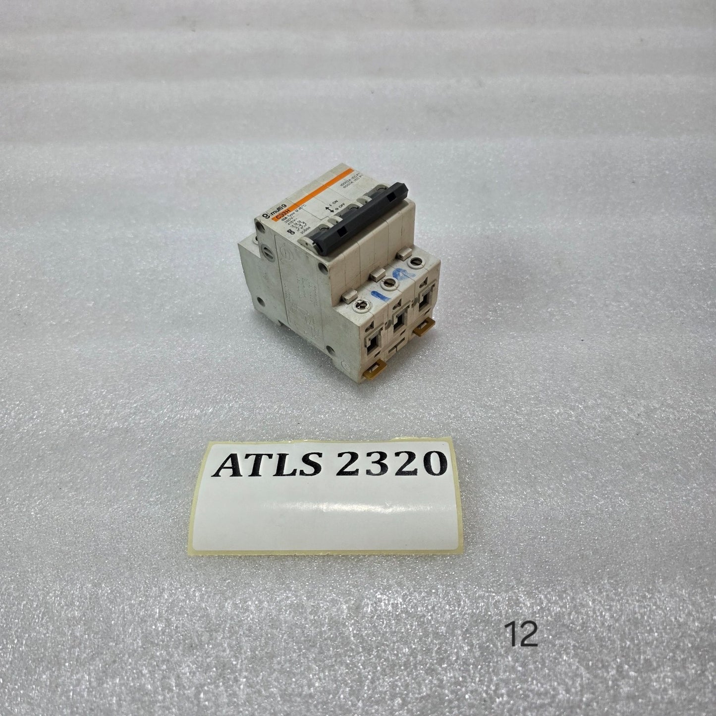 MERLIN GERIN MULTI 9 C32H 10A 3 POLE MCB 380/415V 10KA CIRCUIT BREAKER