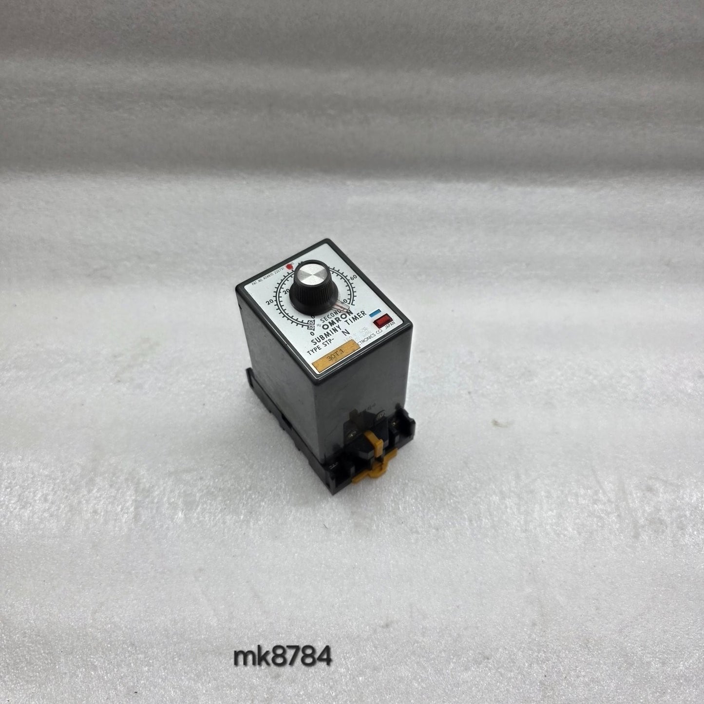 OMRON STP-N MOTOR-DRIVEN TIME DELAY RELAY SUBMINY TIMER 100-110VAC