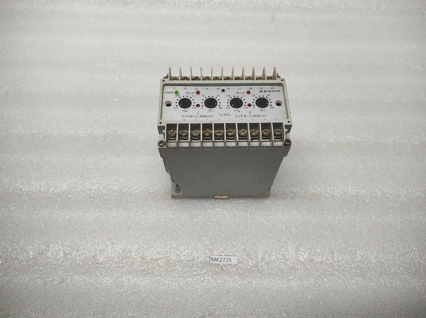 SELCO T2400-01 3-PHASE DUAL OVERCURRENT RELAY 440V