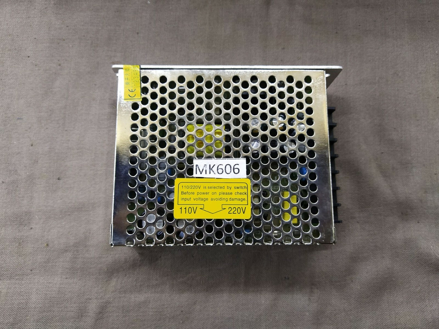 Tnznl D-30A Power Supply Output 5VDC/12VDC