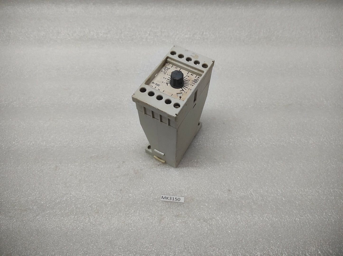 DOLD AI 930.30/66 TIME RELAY 0040681 230V