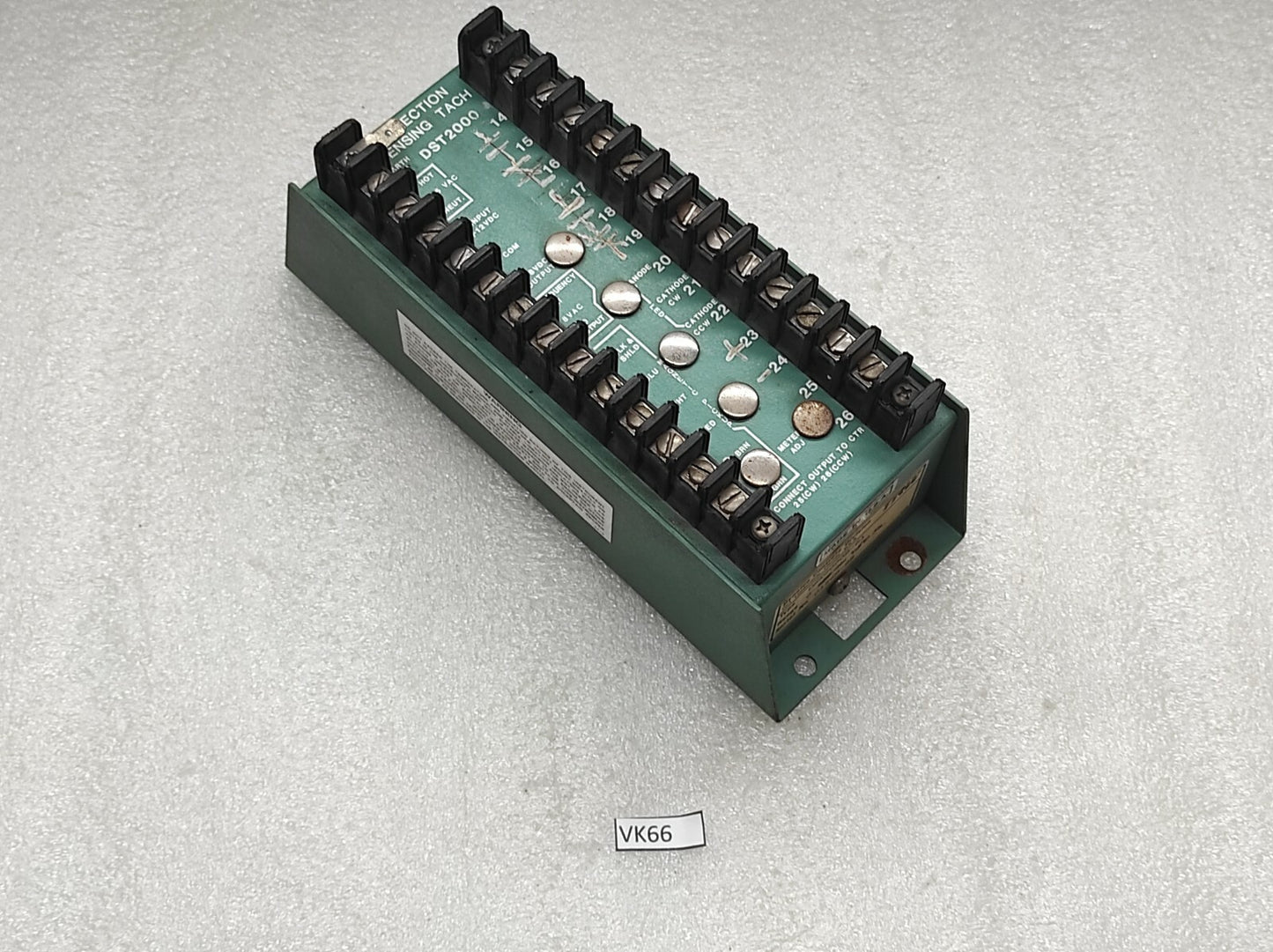 DYNALCO DST2000B-61 DIRECTION SENSING TACH DST2000