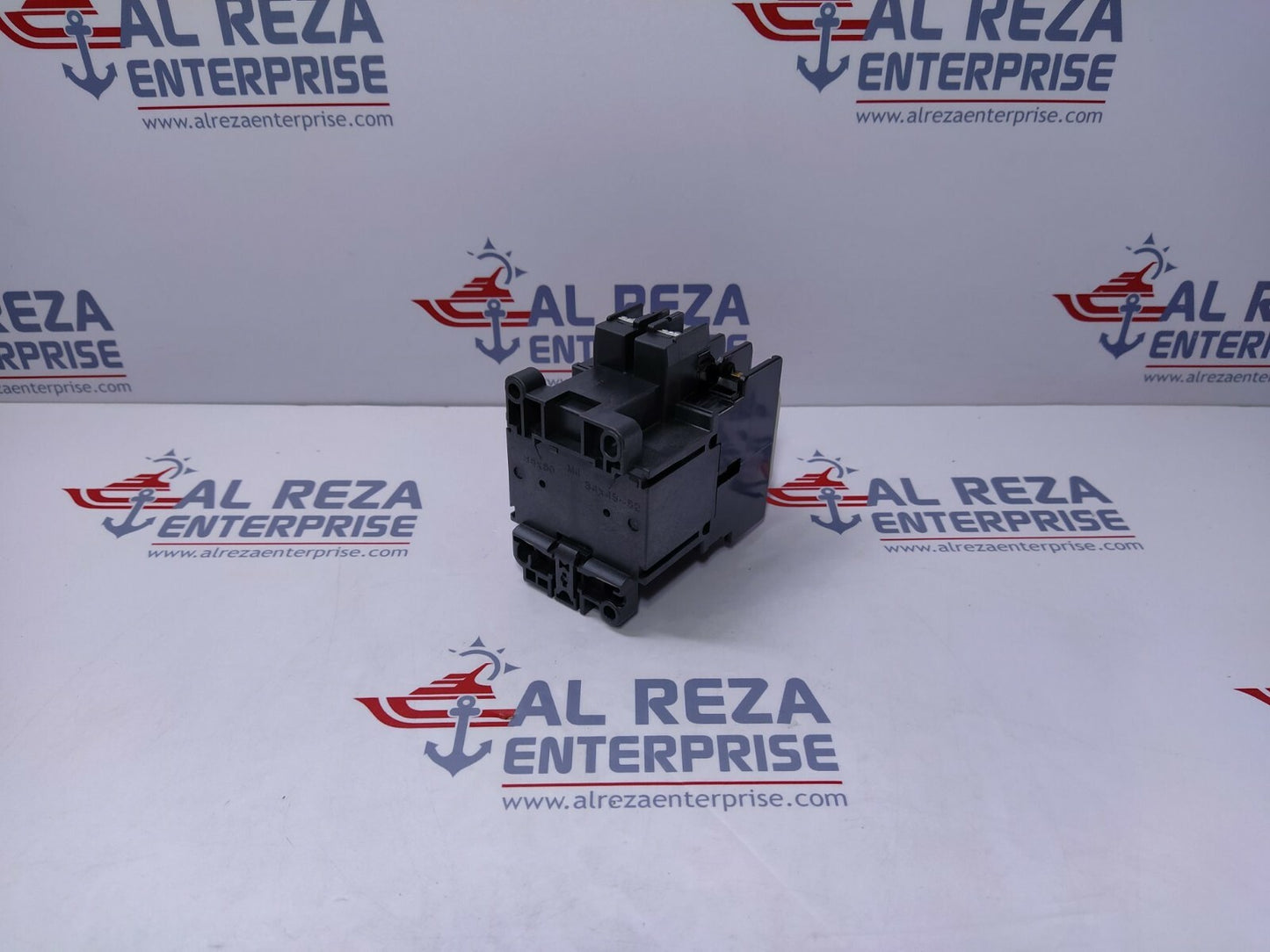 Fuji SC-05 (13) Magnetic Contactor 20A Coil Voltage 400-440V 4NC0G0-11