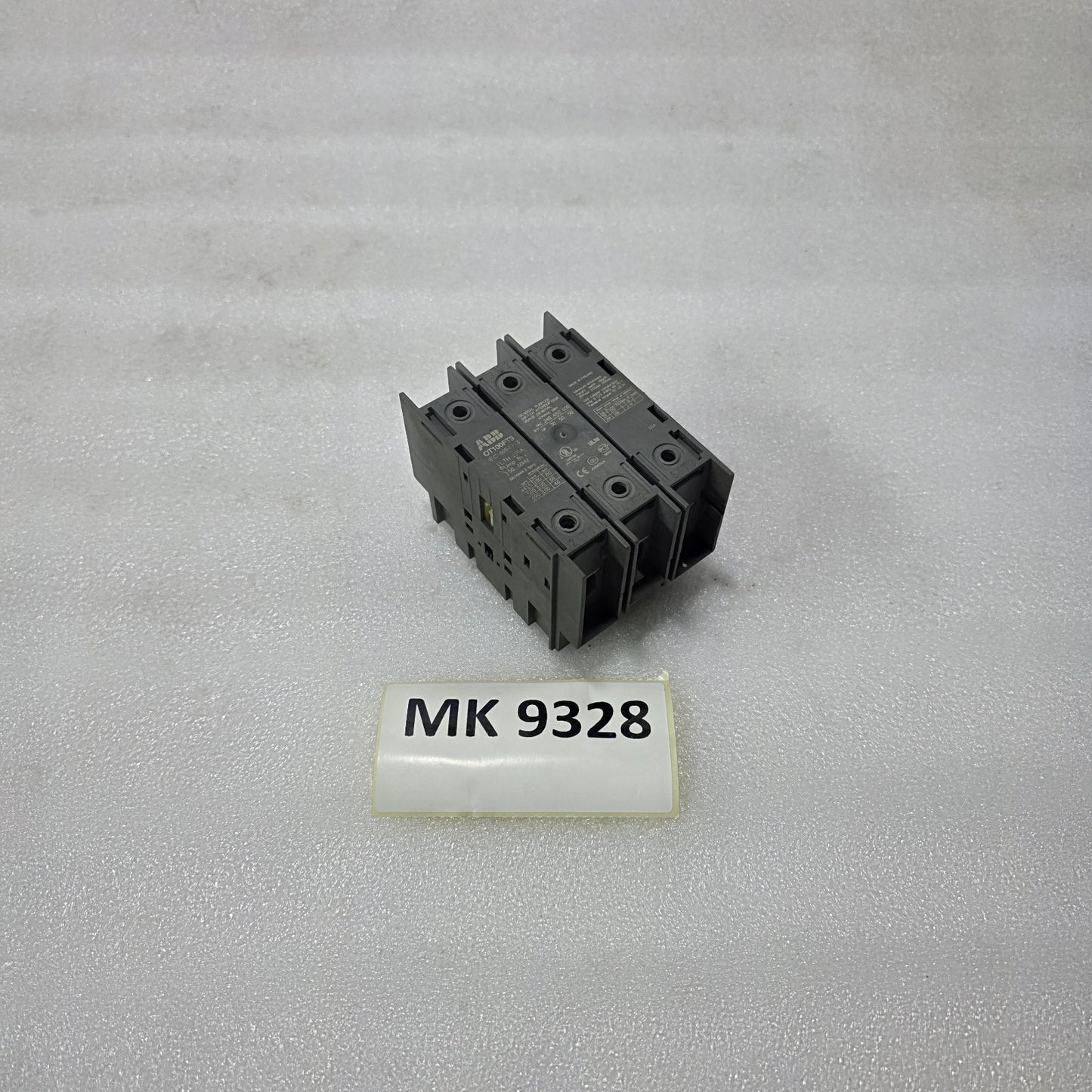 ABB OT100FT3 SWITCH DISCONNECTOR 100A 3-POLE | 600–750V AC INDUSTRIAL ISOLATOR S