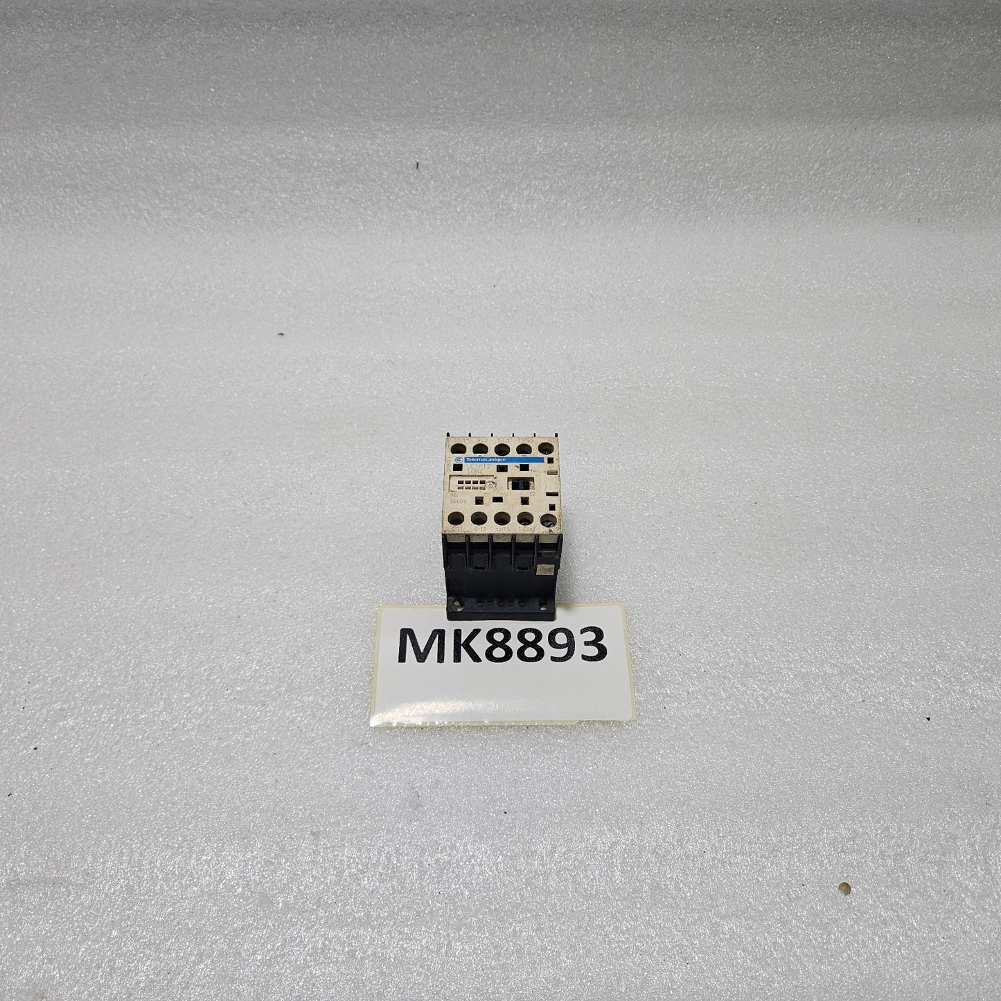 TELEMECANIQUE LC1K12 CONTACTOR 24V AC COIL 12A