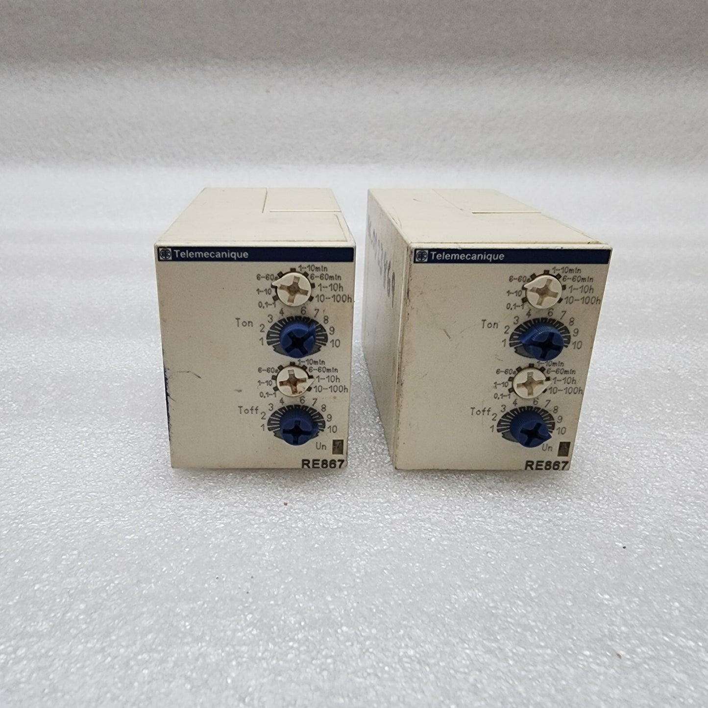 RE88867455 UNIVERSAL PLUG IN TIMING RELAY 24VDC/24-240VAC