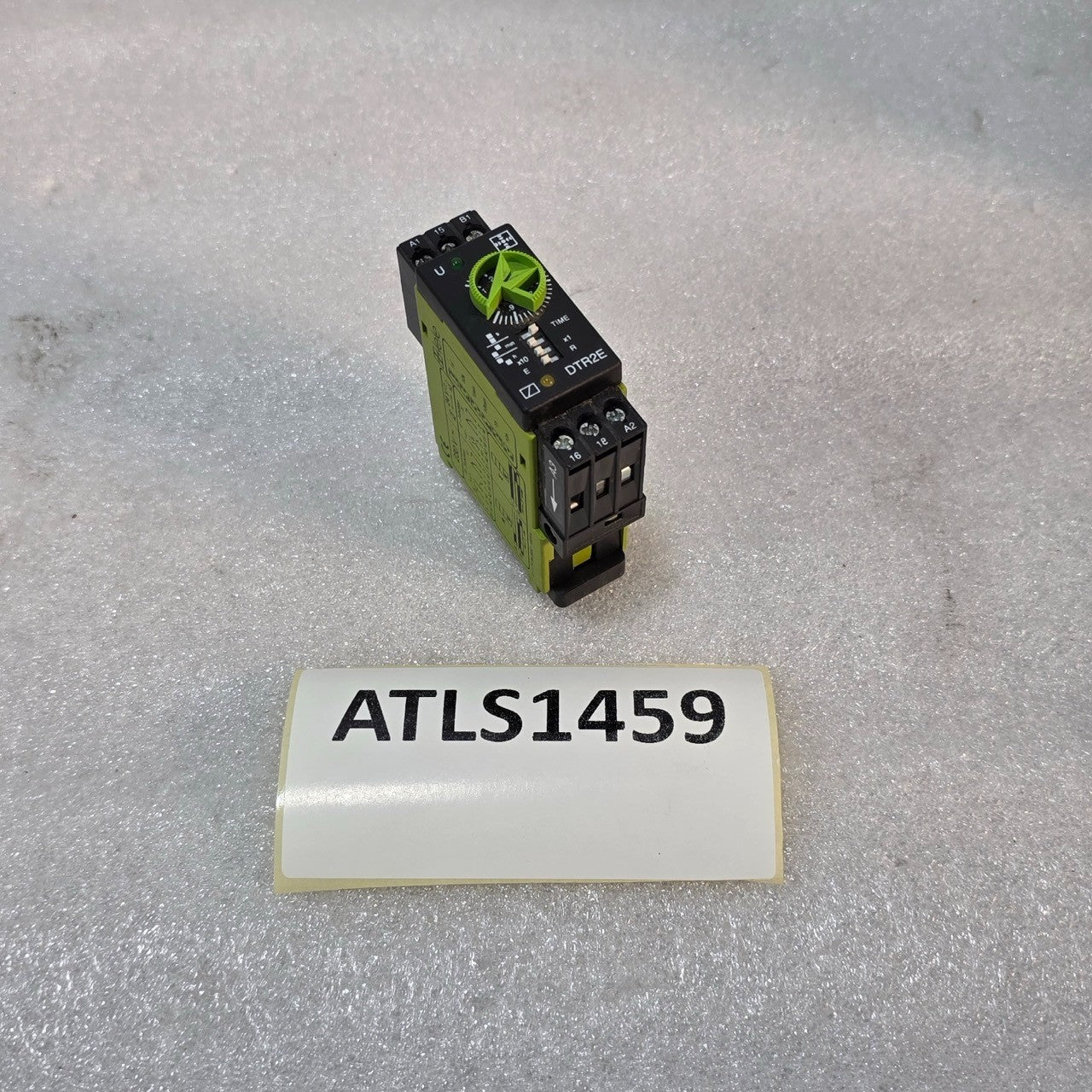 TELE DTR2E MULTIFUNCTION TIME DELAY RELAY 230VAC/24VAC-DC