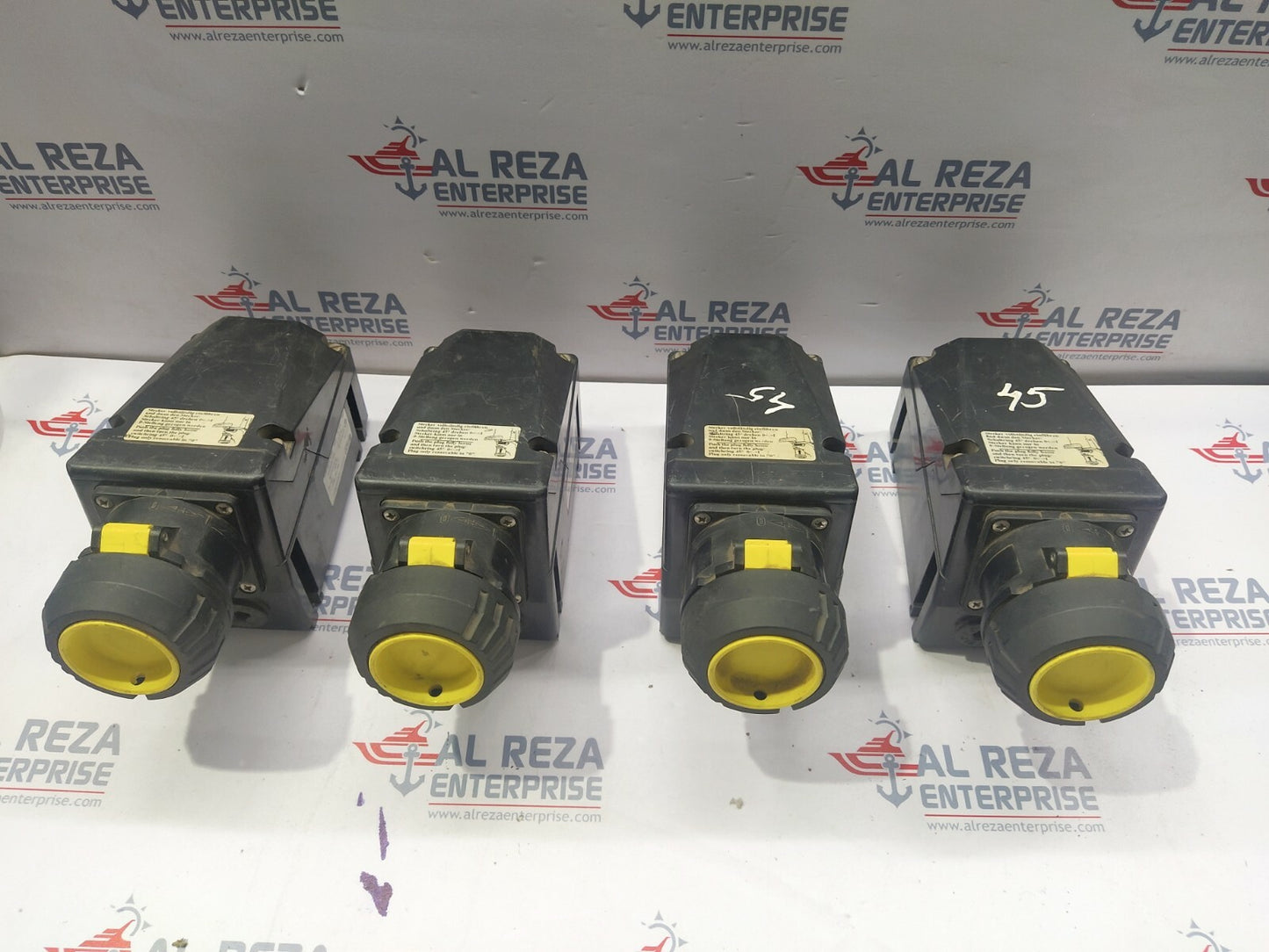 CEAG GHG5114304R3001 EX-PLUGS & SOCKETS ZONE 1 16 A ZONE 1 130V