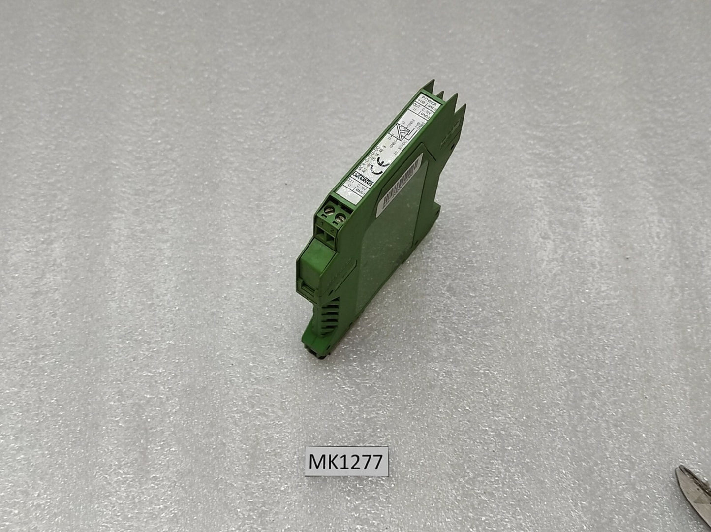 PHOENIX MCR-C-U-U-DC SIGNAL CONDITIONER 28 14 46 9