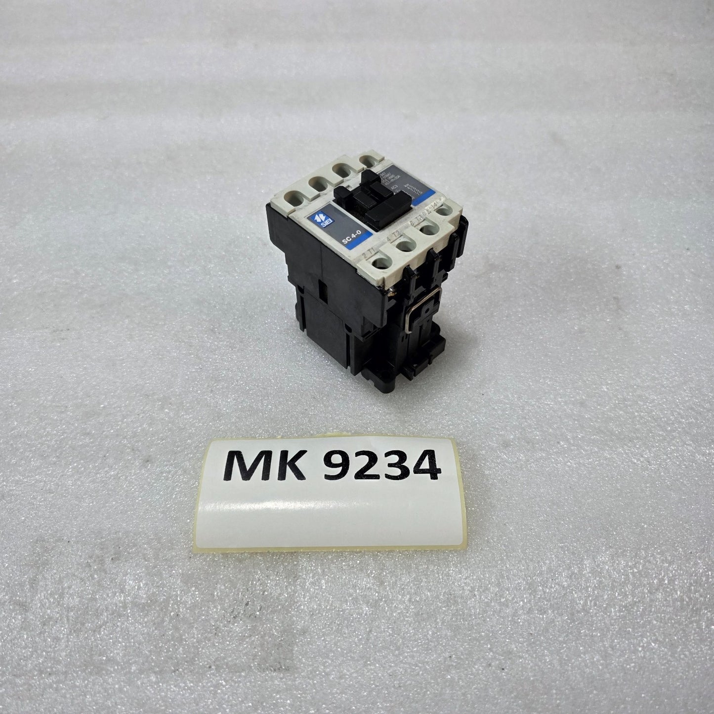FUJI ELECTRIC SC-4-0 CONTACTOR SC18AA 25A 3-POLE AC CONTACTOR 220–250V COIL
