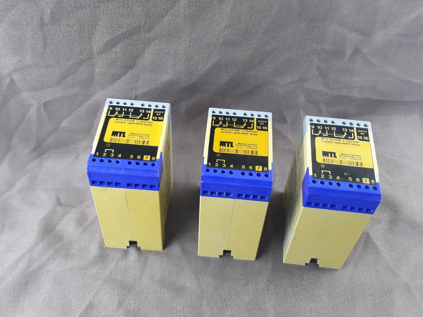 MEASUREMENT TECHNOLOGY MTL 2210B 1 CHANNEL SWITCH OPERATED RELAY
