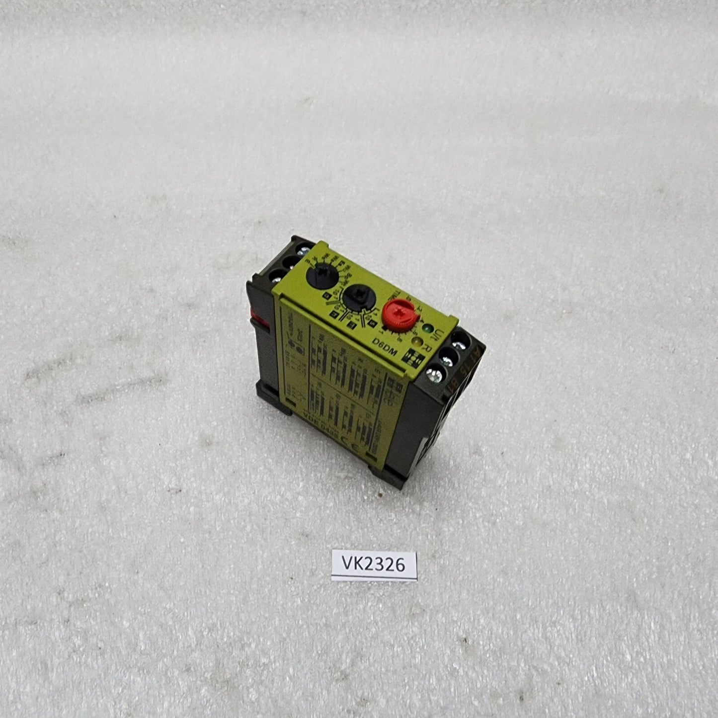 TELE D6DM MULTIFUNCTION TIME RELAY 24VAC-DC / 110-240VAC