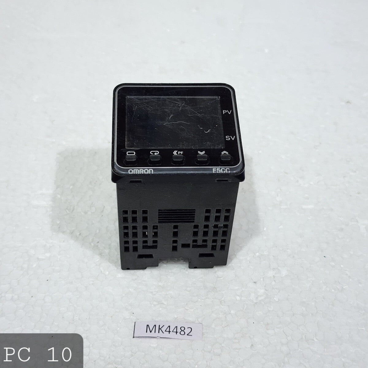 OMRON E5CC-RX2DSM-800 VER 2.1 DIGITAL TEMPERATURE CONTROLLER 24V AC/DC