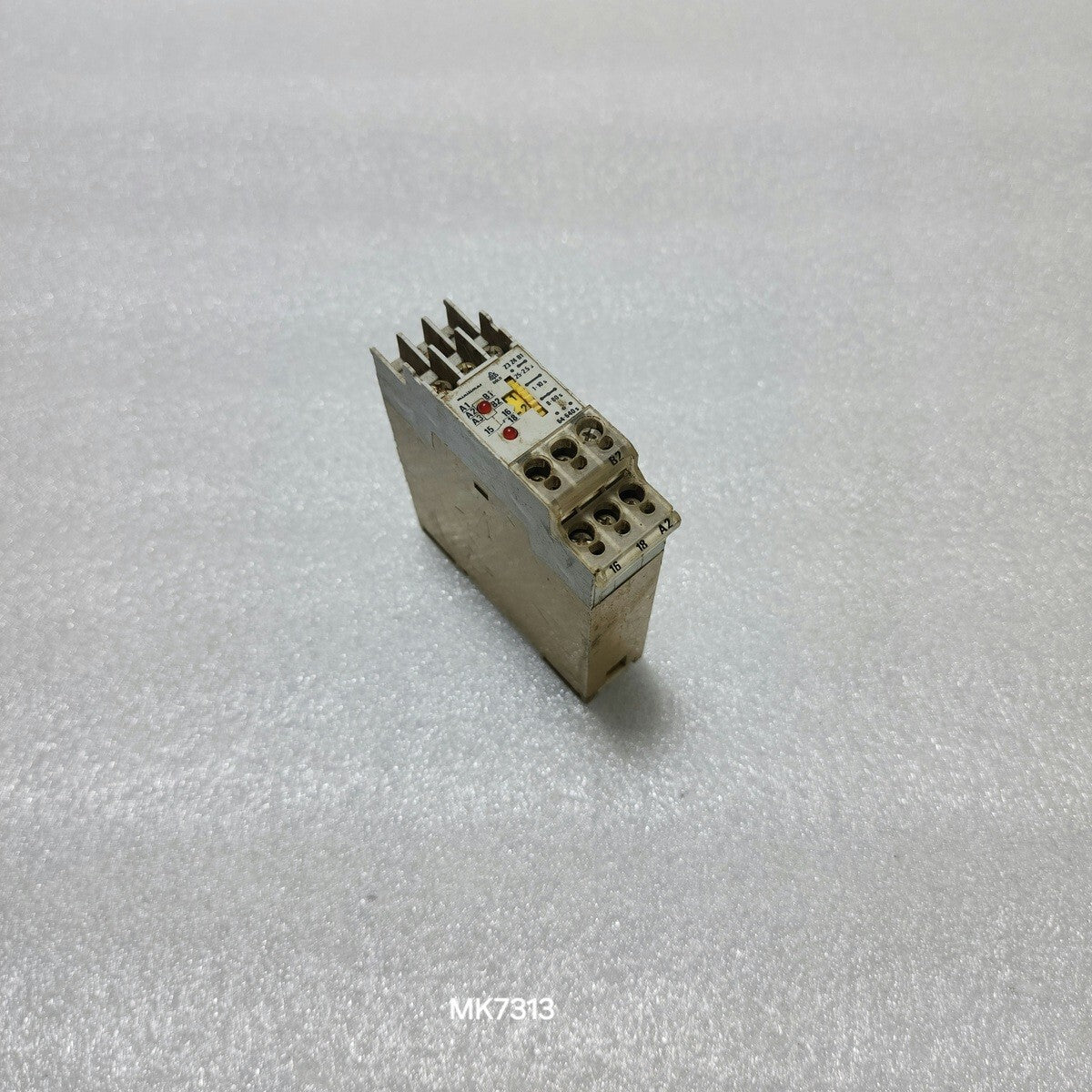 DOLD MK 7855.81/024 TIMER RELAY 220-240V