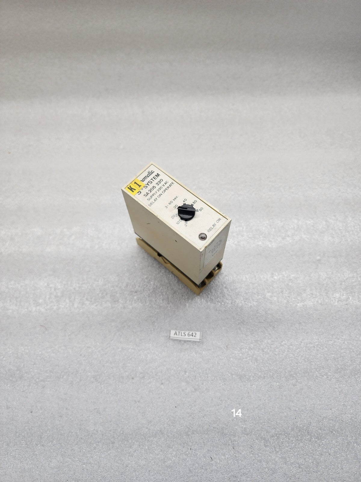 Electromatic S-System SA 205 220 Delay on Operate 220V AC 0.8-18 SEC SA205220
