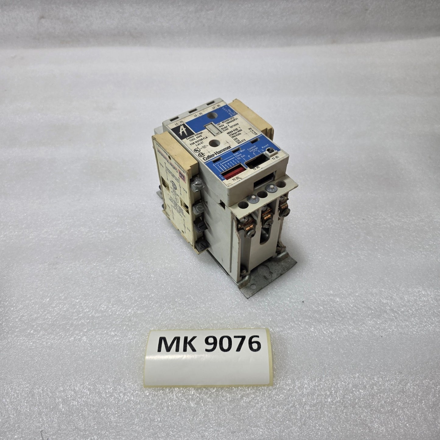 CUTLER HAMMER W200M1CFC MOTOR STARTER | NEMA SIZE 1 | 120V COIL | 3.43–27 FLA