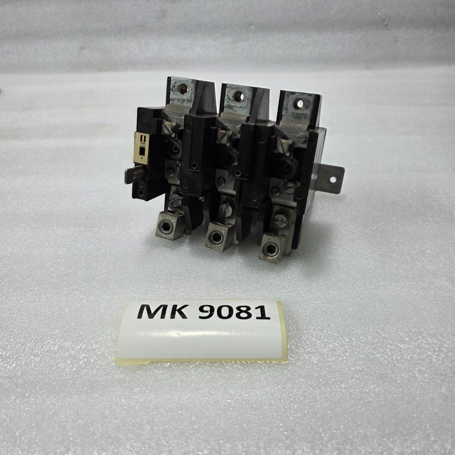 3-POLE INDUSTRIAL CONTACTOR ASSEMBLY 11786839 | HEAVY DUTY ELECTRICAL SWITCHING