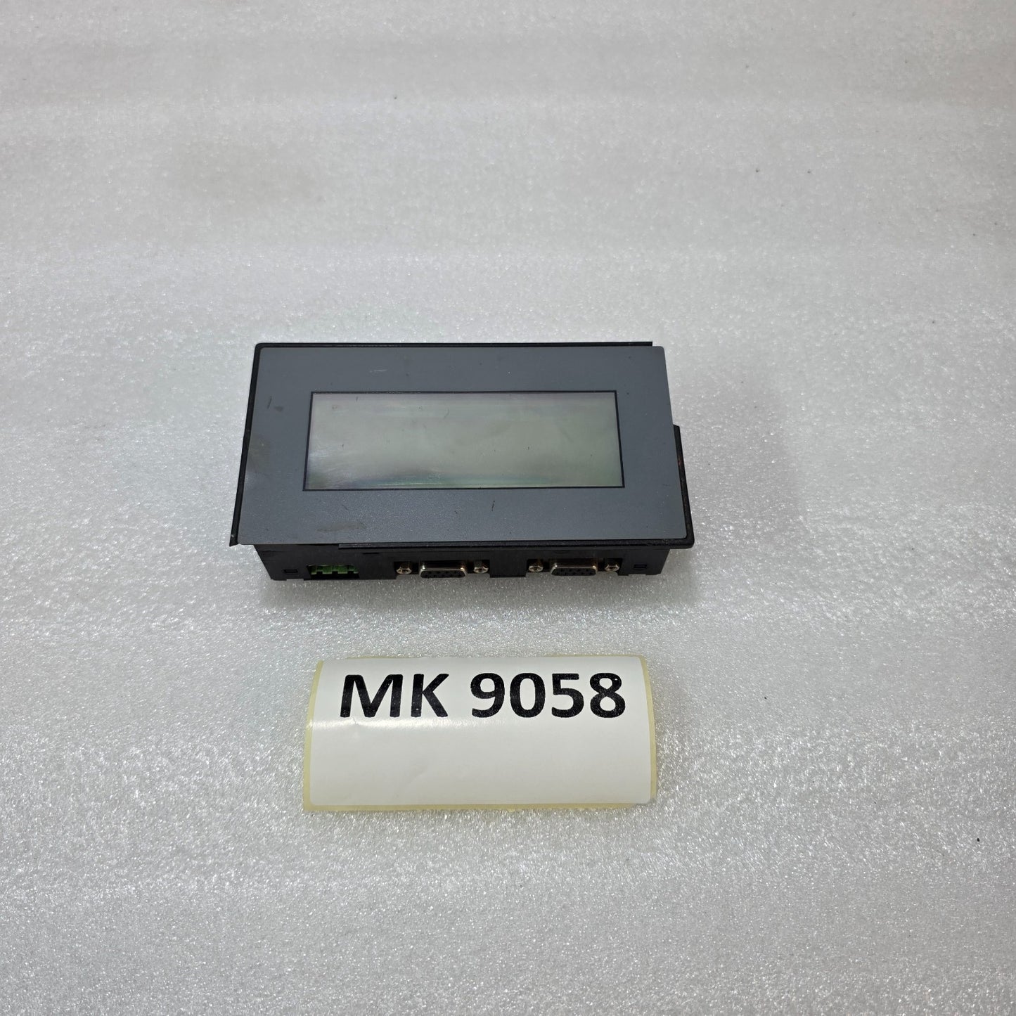 OMRON NT3S-ST124B-E INTERACTIVE DISPLAY HMI 24VDC 3.5W OPERATOR PANEL