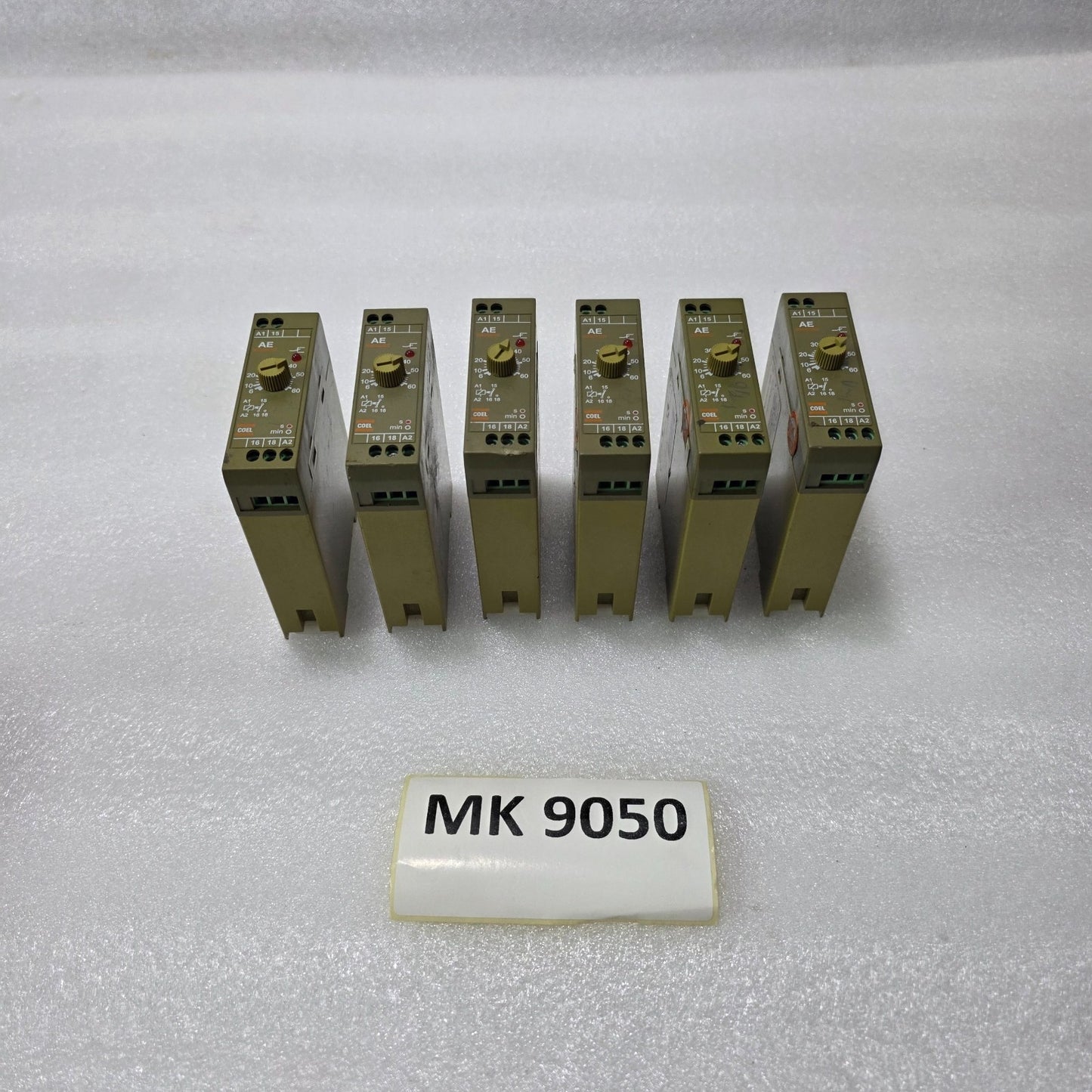 COEL AE 60 S TIMER RELAY 24V AC/DC 6–60 SECOND ON DELAY AE60
