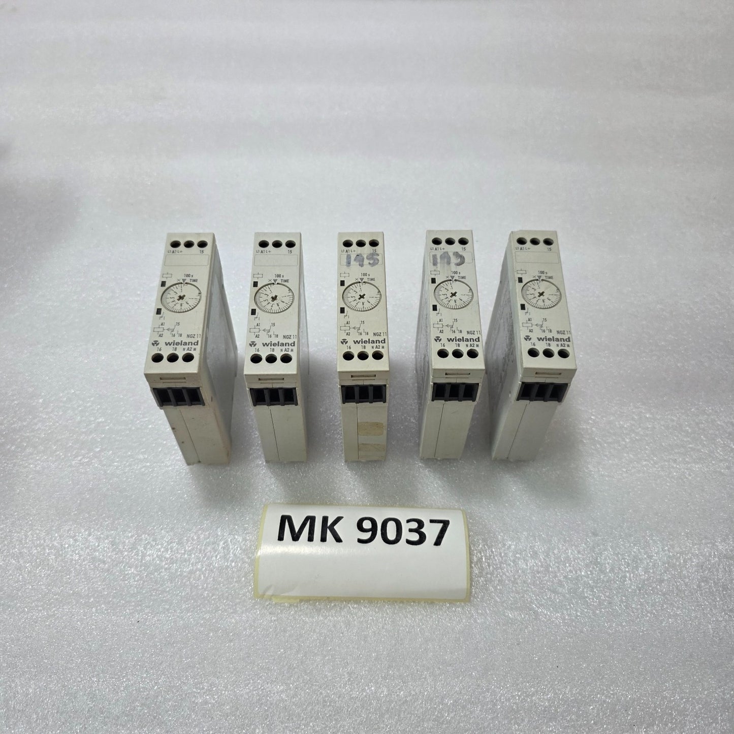WIELAND NGZ 11 TIMER RELAY R2.064.0030.0 | 24–240V AC/DC TIME DELAY 0.5–100S | I