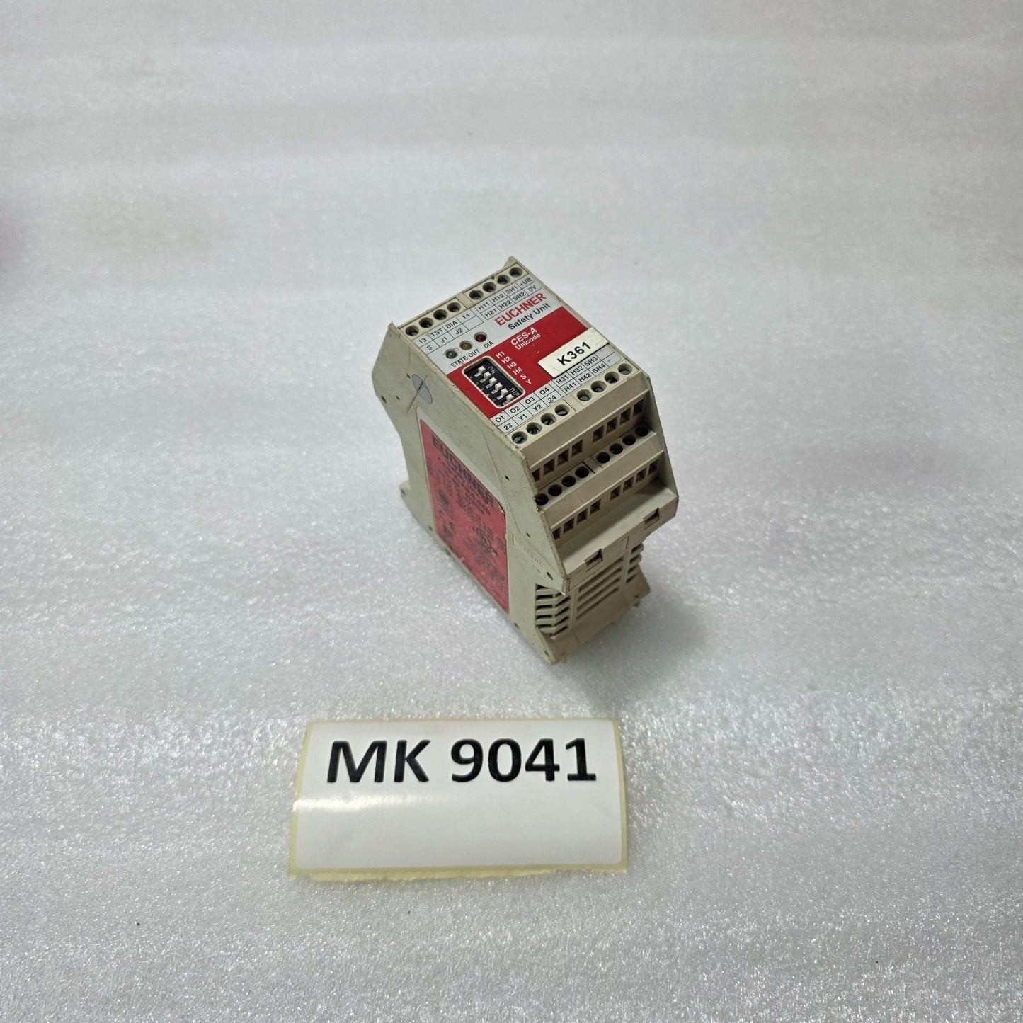 EUCHNER CES-A-AEA-04B SAFETY UNIT | 24V DC UNICODE SAFETY RELAY MODULE | ID 0720