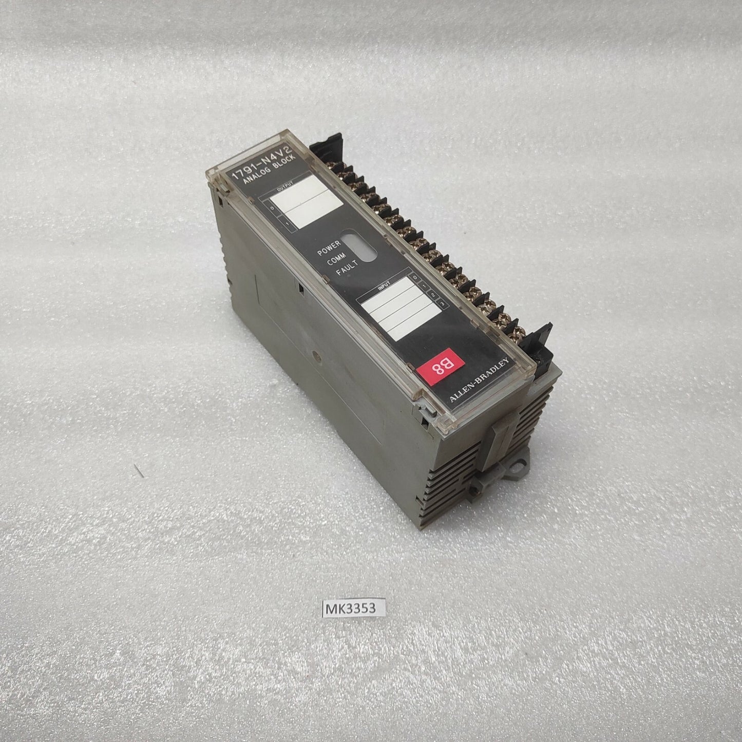 ALLEN BRADLEY CAT 1791-N4V2 ANALOG BLOCK 120VAC