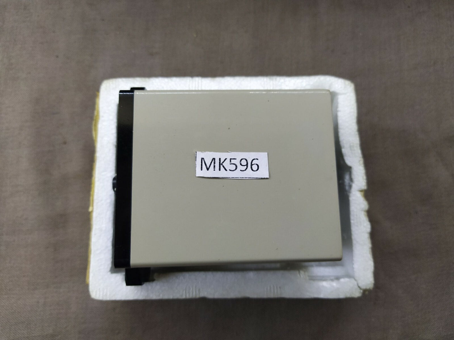 Omron SDV-FH8 Voltage Sensor 100-110V AC SDV-FH