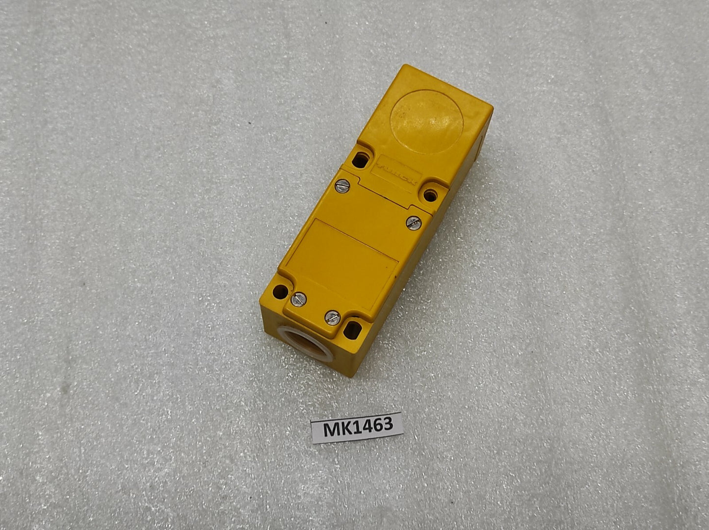 TURCK BANNER MP-10D-Y1 SENSOR MULTI PROX