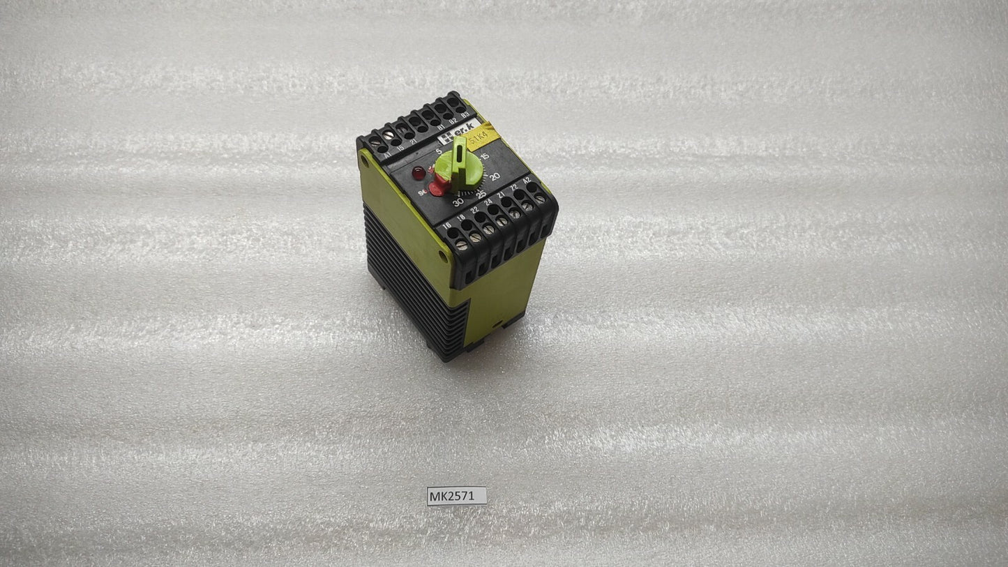 TELE OVE ER.K TIME RELAY 220V 0-30 SEC