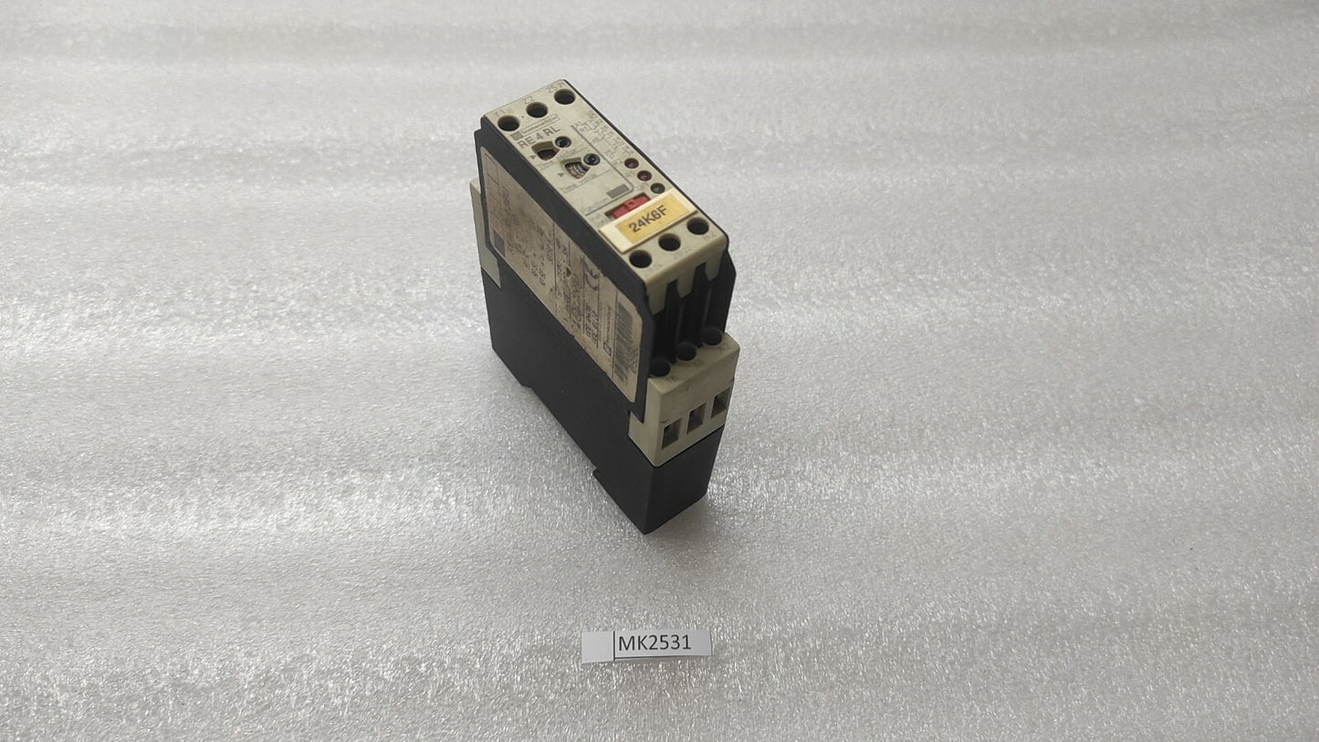 TELEMECANIQUE RE4 RL13BU TIME DELAY RELAY 110-240V/24V/42-48V 0.05S-300H 09960
