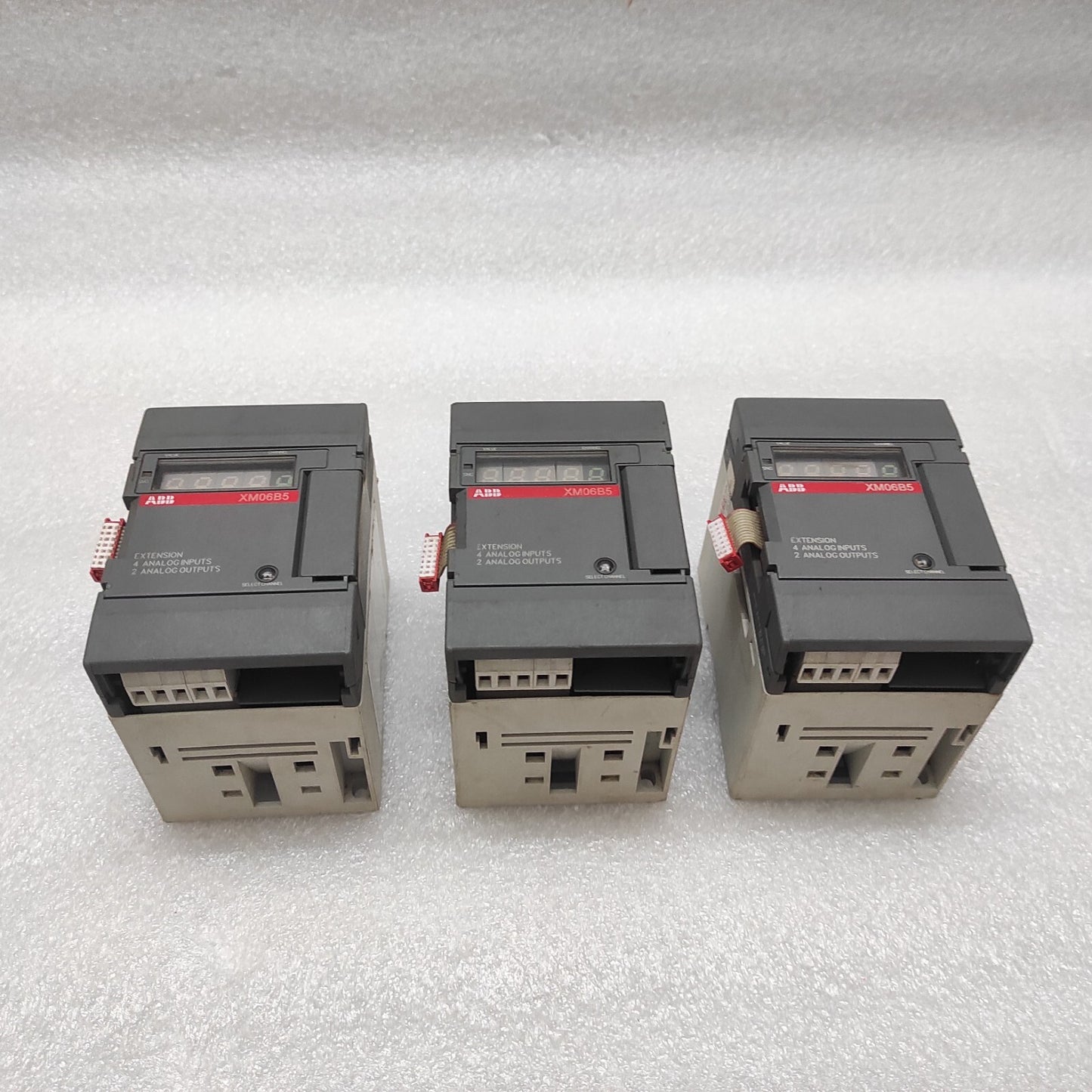 ABB XM06B5 EXTENSION MODULE XM06B5-I11.0