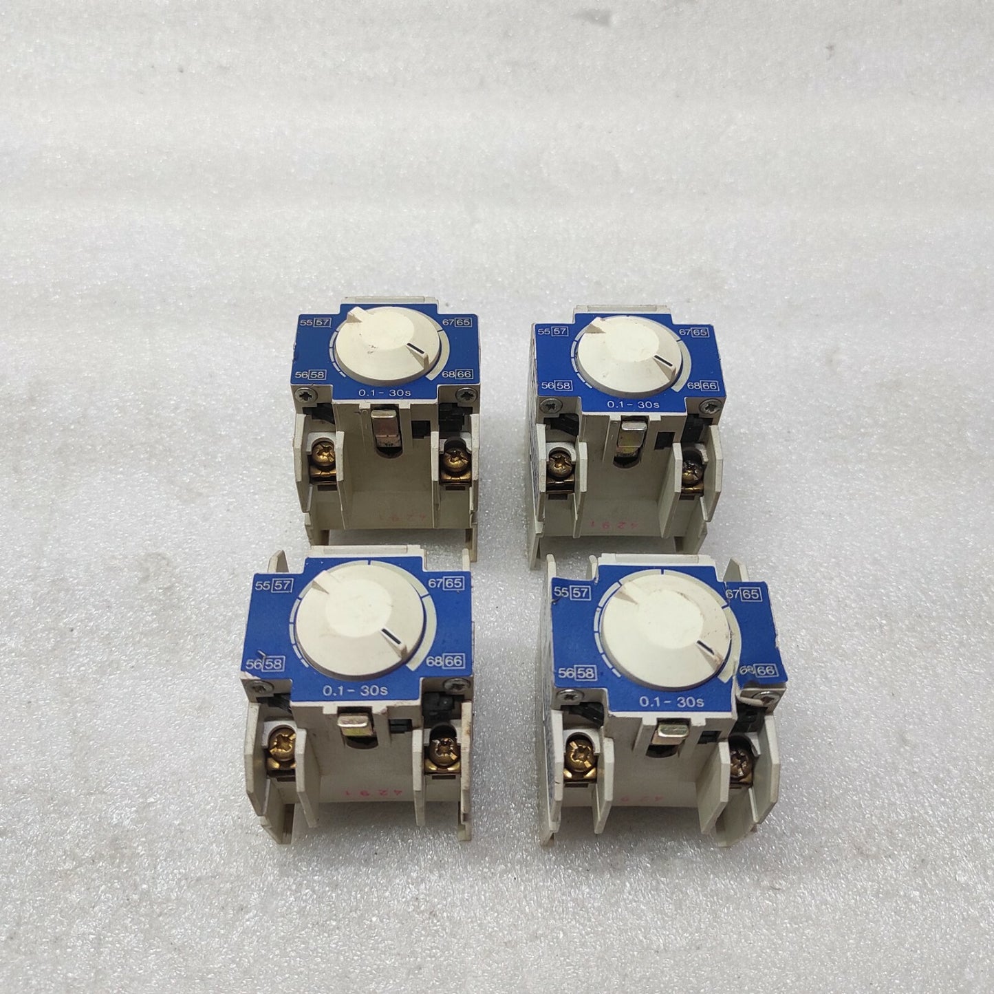 EATON CUTLER HAMMER C320TP1 TIMER UNIT 0.1-30 SEC