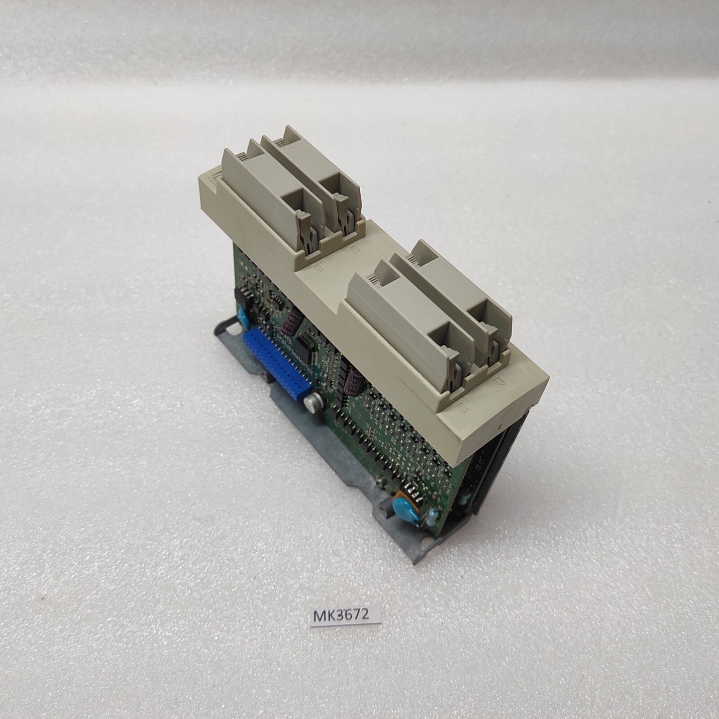 SE TSXDMZ64DTK 32I 24VDC + 32Q 0.1A