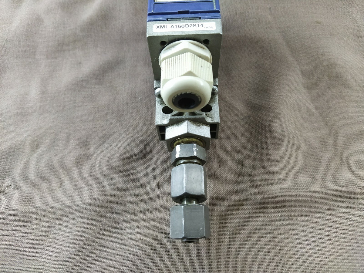 Telemecanique Nautilus XML A160D2S14 Pressure Switch XMLA160D2S14