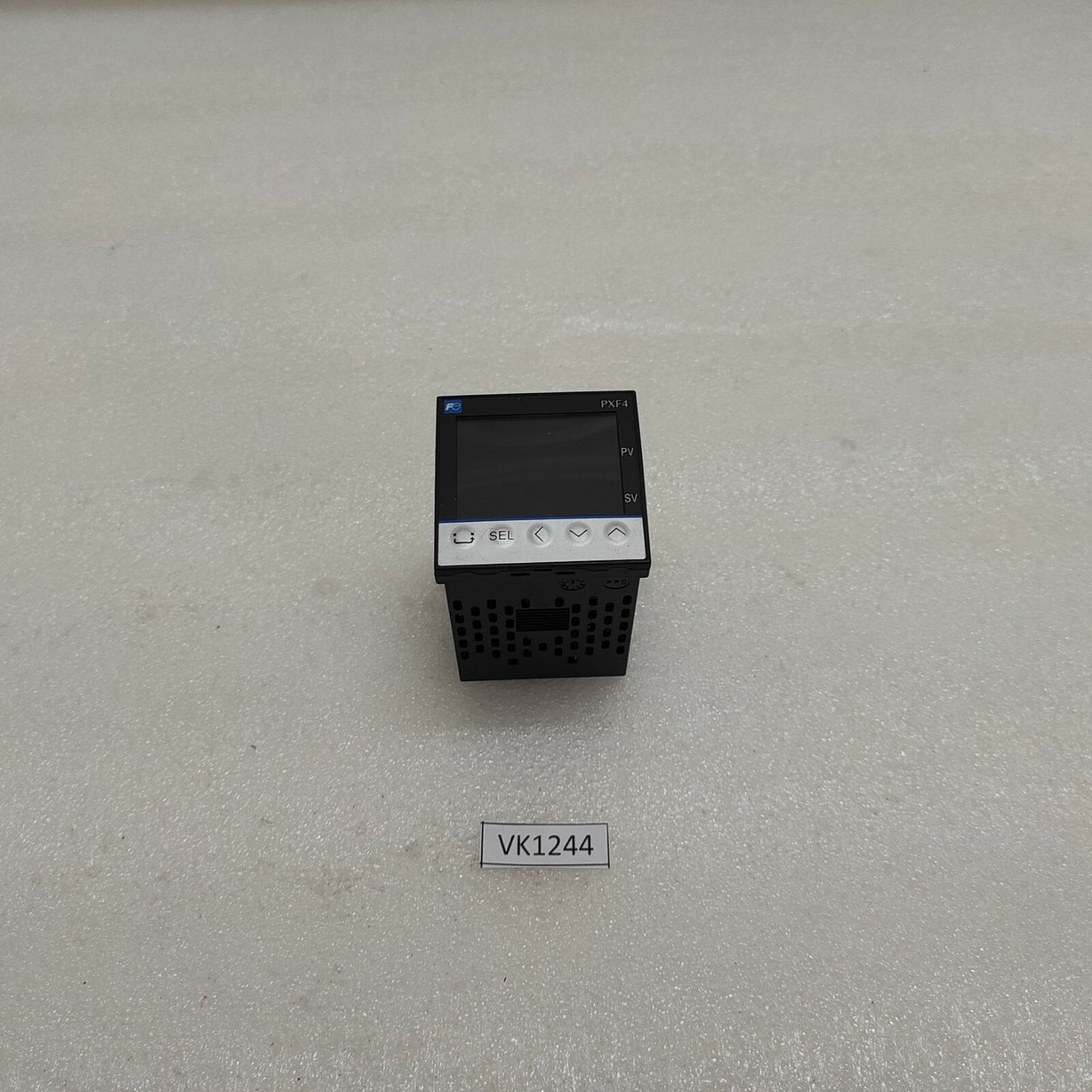 FUJI ELECTRIC PXF4 TEMPERATURE CONTROLLER PXF4ABY2-FVM00-P 100-240V 48X48 MM