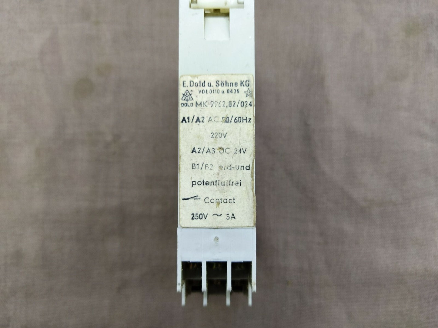 Dold MK9962.82/024 220 VAC, 24 VDC MK 9962