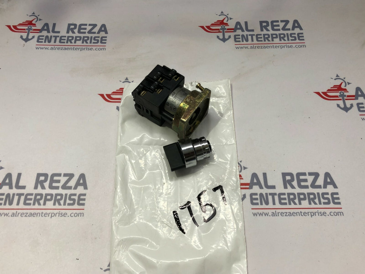 SQUARE D 9003K2D004NA CAM SWITCH TELEMECANIQUE K2D004NAX