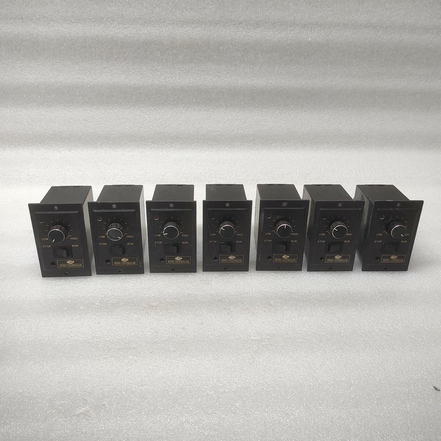 SPG SUA90IB-V12 SPEED CONTROLLER 220VAC 1.17A