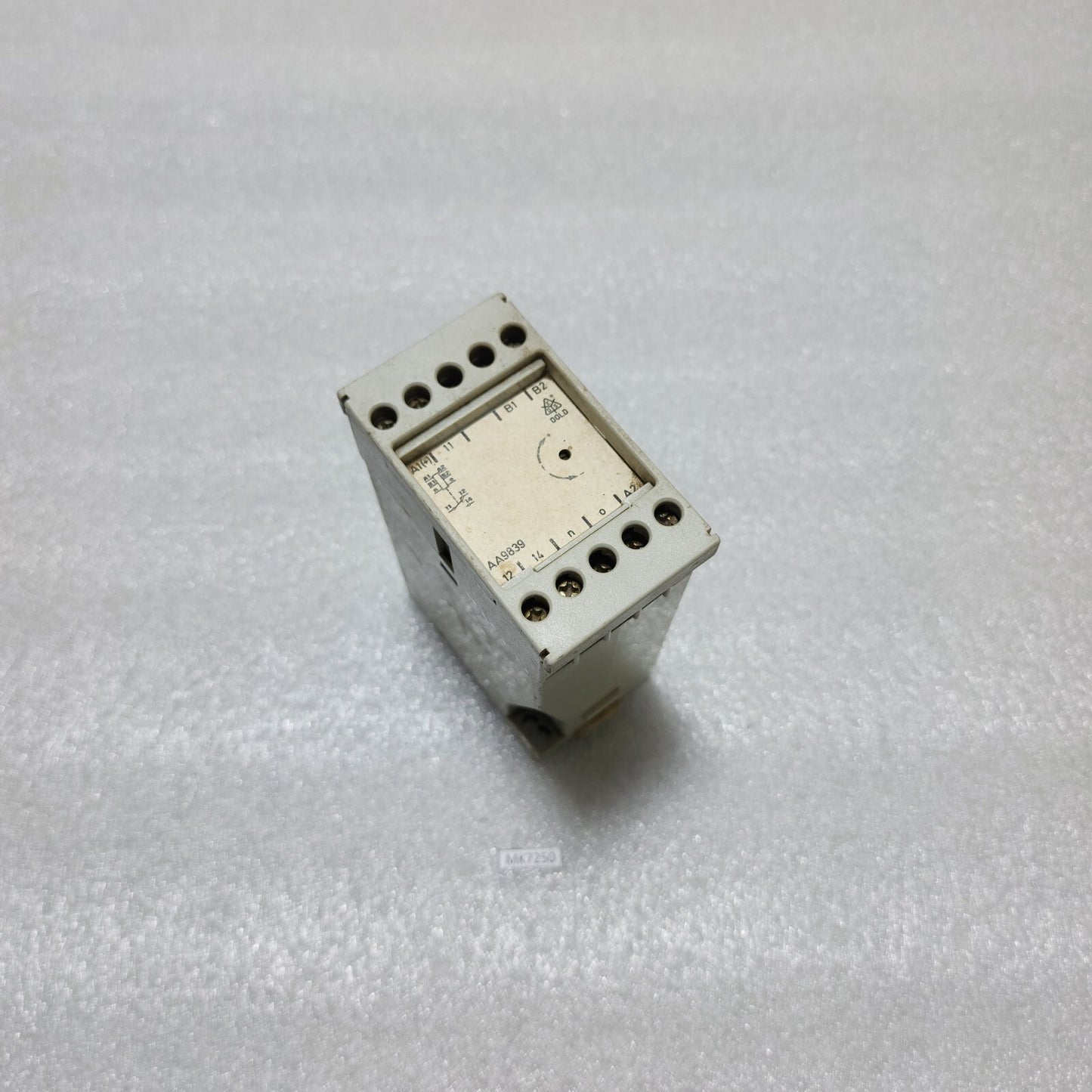 DOLD AA 9839.11 TIMER RELAY 24VDC