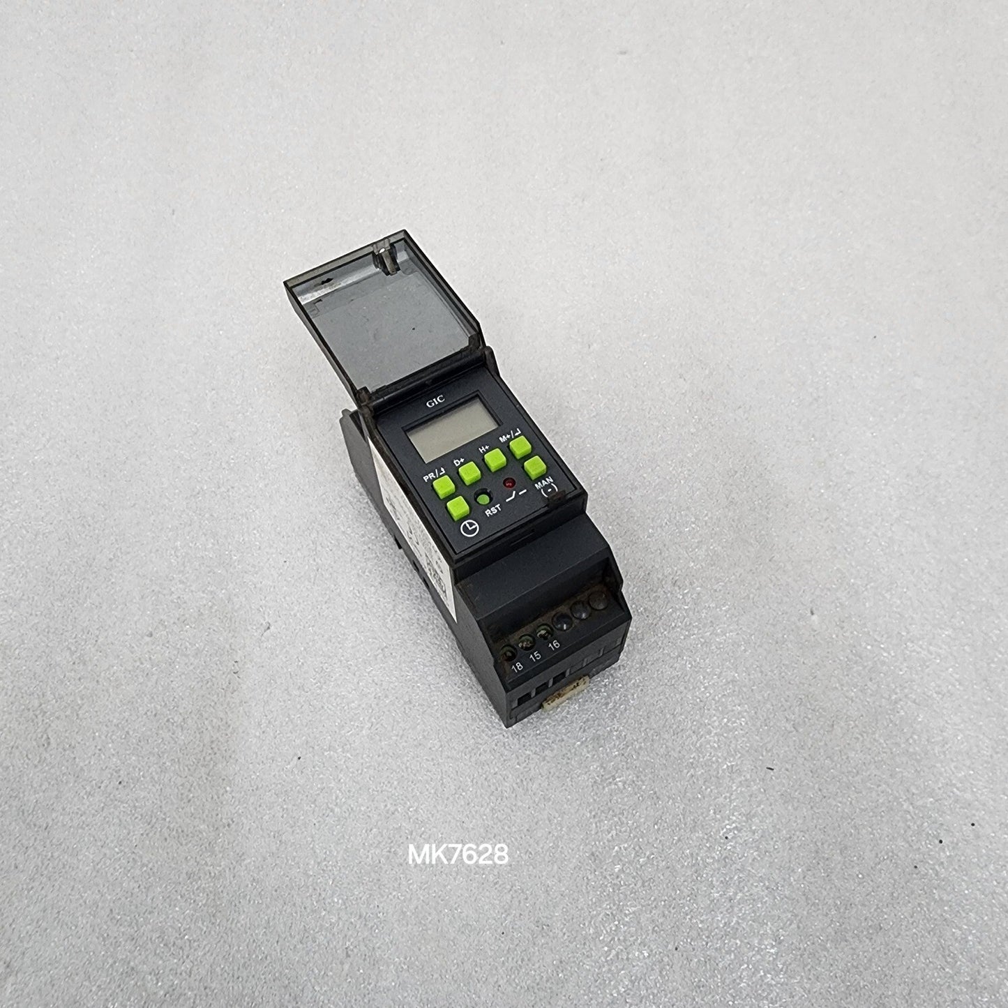 GENERAL INDUSTRIAL CONTROLS 67DDT0 DIGITAL TIMER 110-240VAC