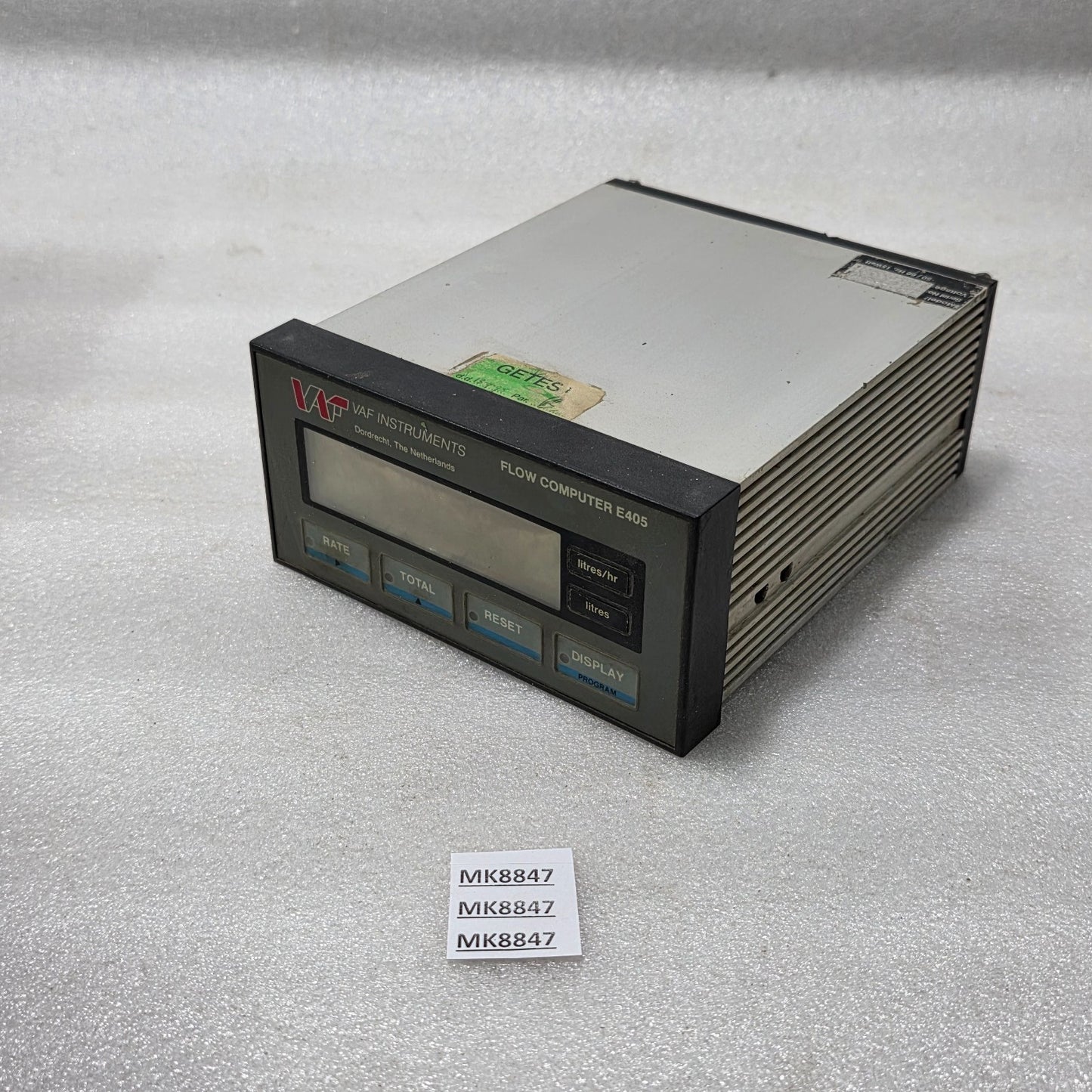 VAF INSTRUMENTS FLOW COMPUTER E405 DIGITAL FLOW INDICATOR