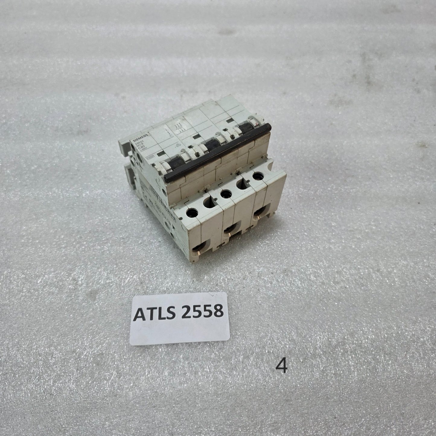 SIEMENS 5SP4380-7 80A 3-POLE TYPE C MCB 480V 10KA INDUSTRIAL CIRCUIT BREAKER