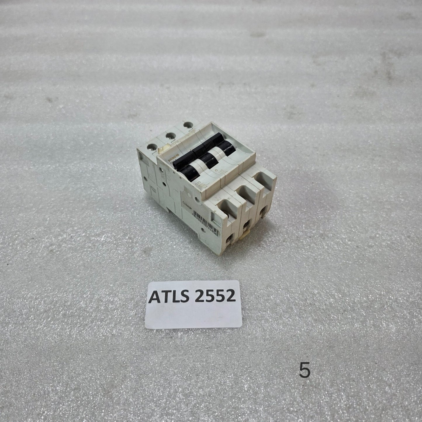 SIEMENS 5SY1 310-7 MINIATURE CIRCUIT BREAKER (MCB) 3-POLE 10A Type C (C10) 400V