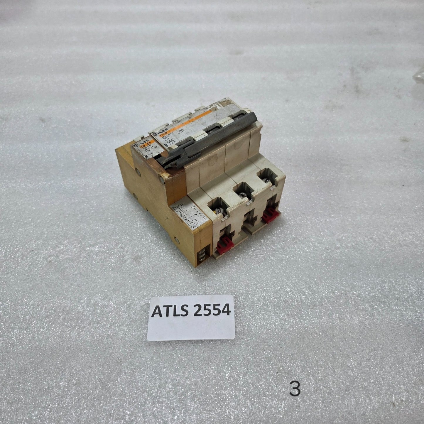 Merlin Gerin Multi9 C100 63A 3-Pole Type C MCB with SD-OF Auxiliary Contact Indu
